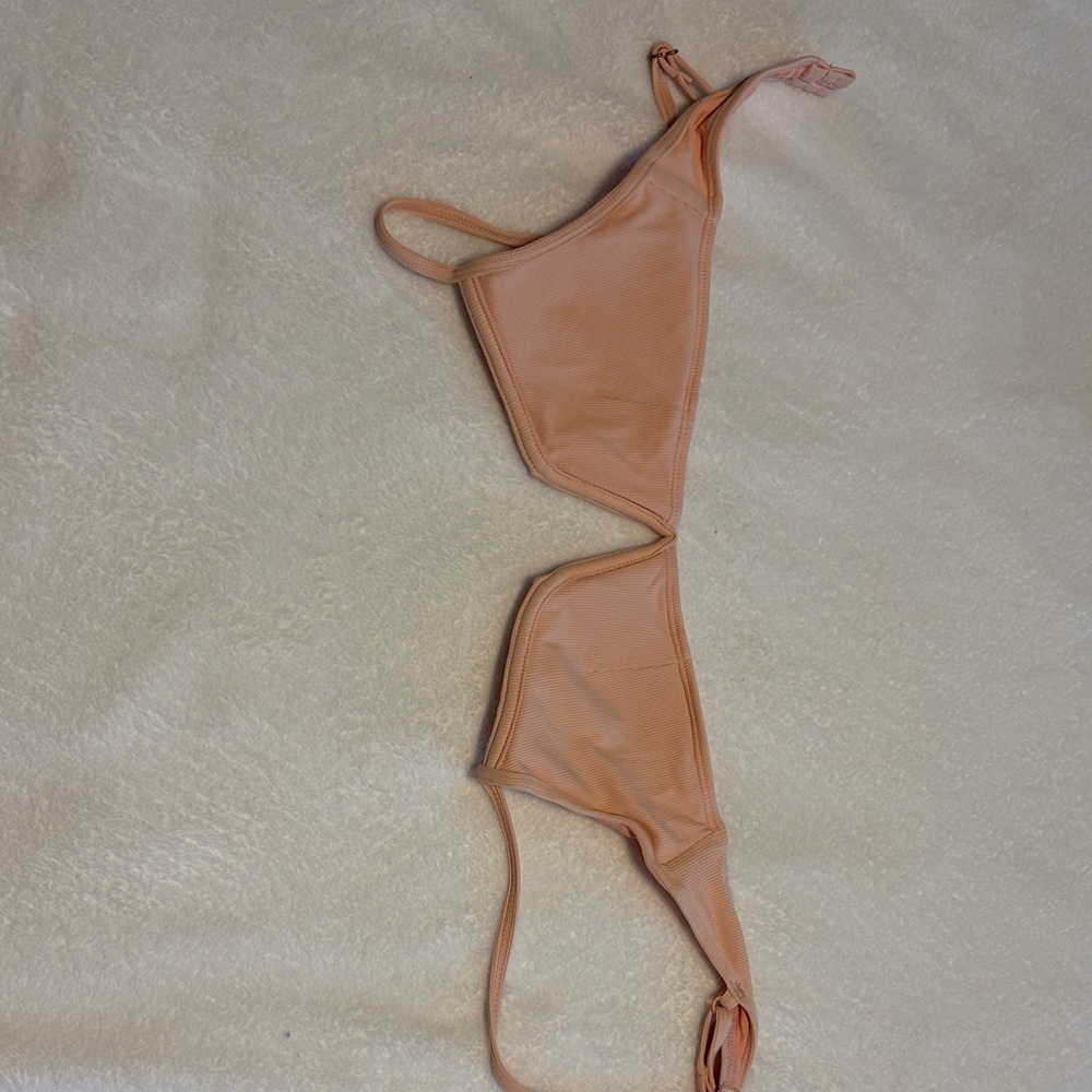 Chic Peach Bikini Top